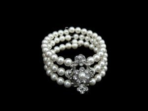 Zarah Pearl Bracelet from Vinka Design Bridal Accessories
