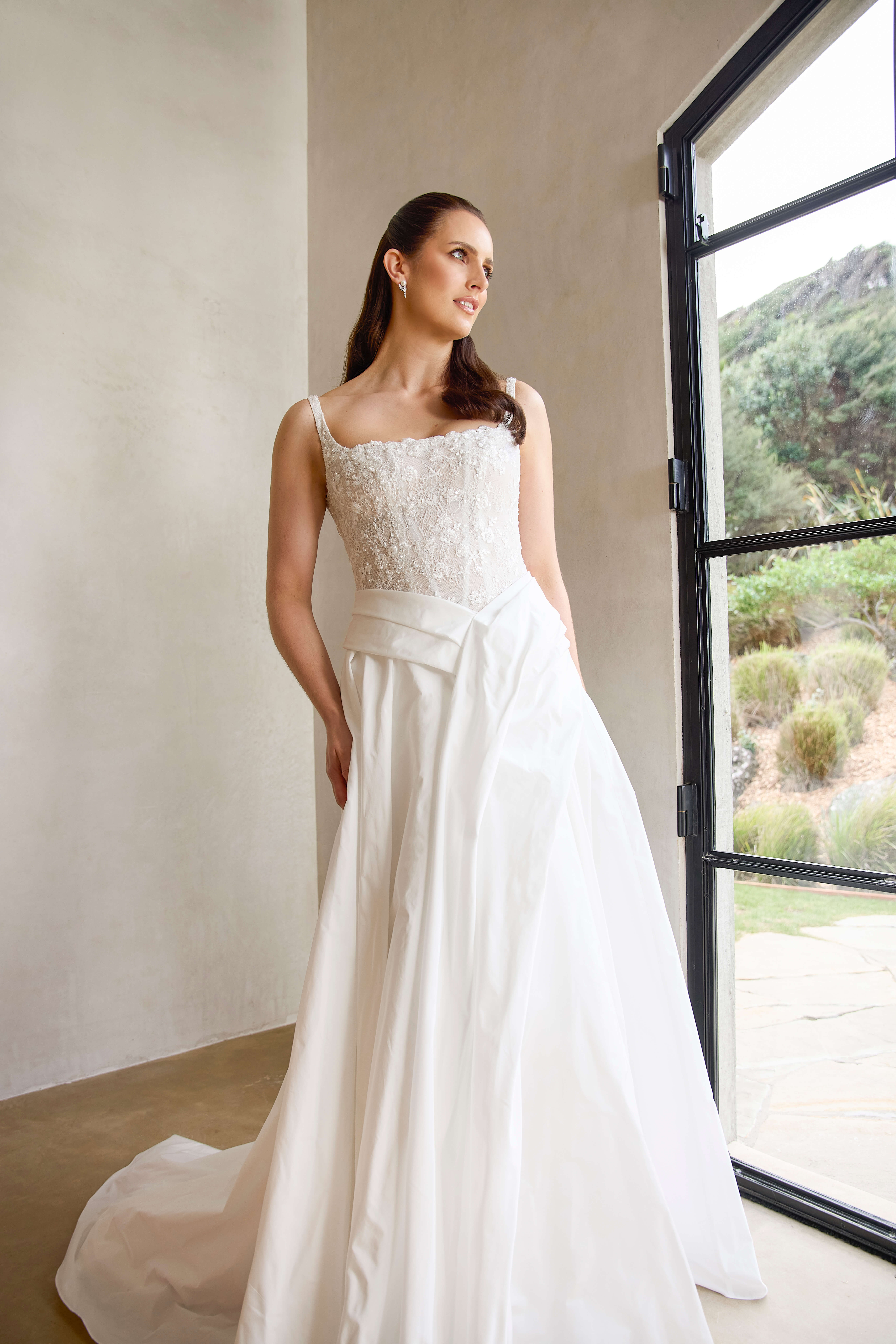 Evienne 16